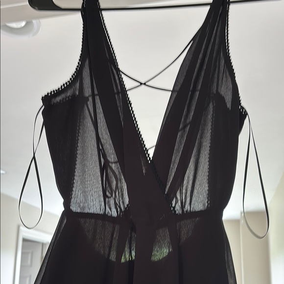 Elegant Black Sheer jumpsuit - Picture 4 of 4